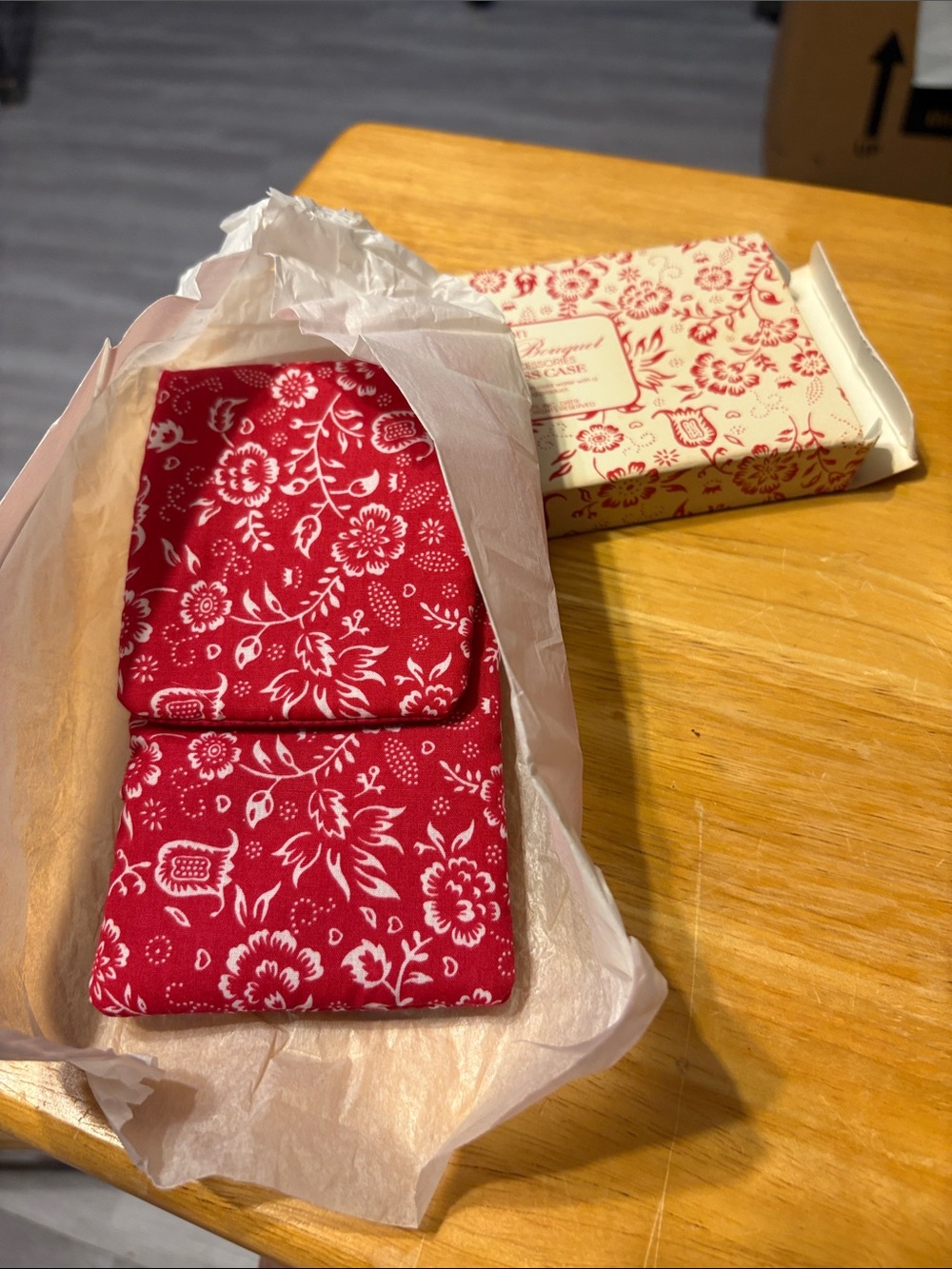 Avon Red and White Floral Sachets - Avon Home Accents